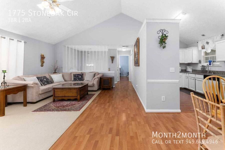 1775 Stoneoak Cir - Photo 3 of 36