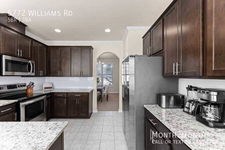 5772 Williams Rd - Photo 7 of 40