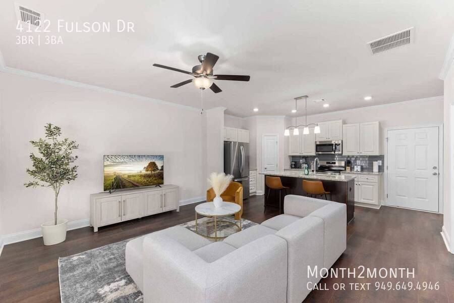 4122 Fulson Dr - Photo 3 of 35