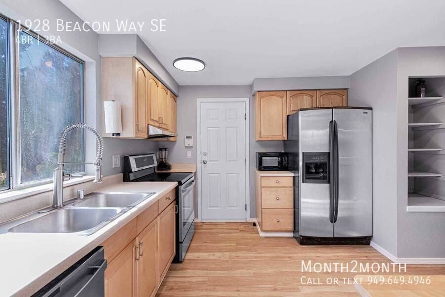 1928 Beacon Way Se - Photo 7 of 27