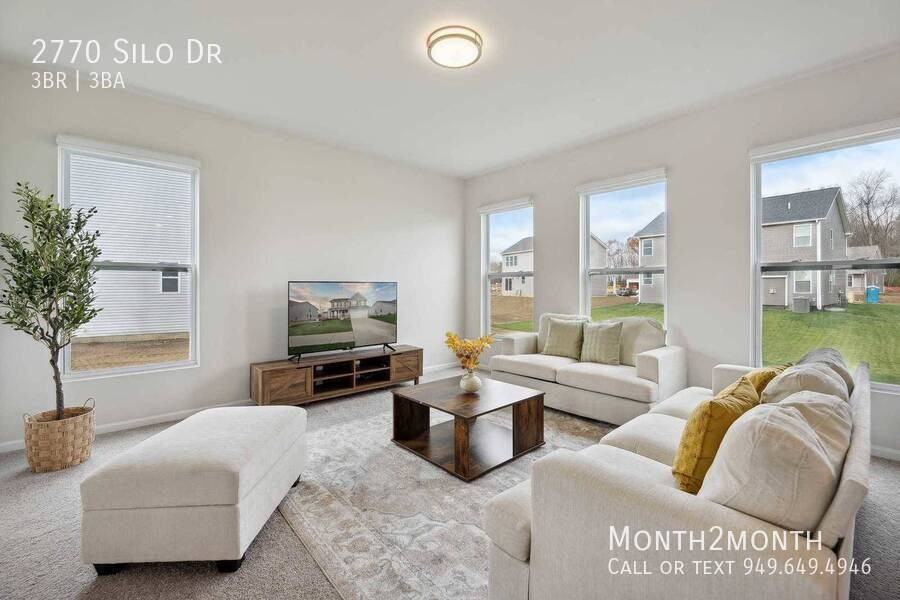 2770 Silo Dr - Photo 2 of 29