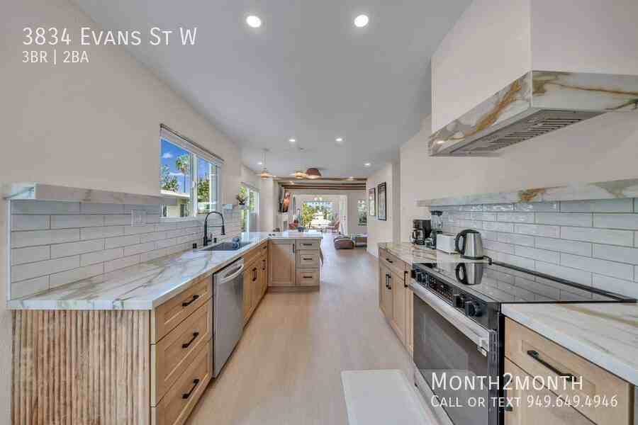 3834 Evans St - Photo 7 of 38