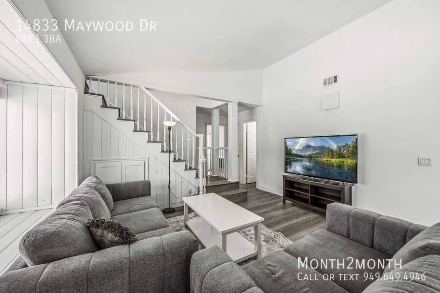 14833 Maywood Dr - Photo 2 of 39