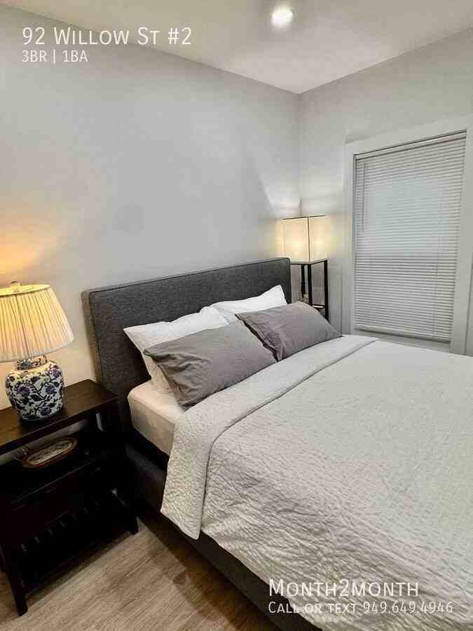 92 Willow St - Photo 3 of 8