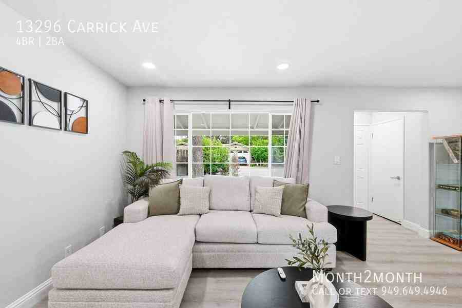 13296 Carrick Ave - Photo 5 of 50