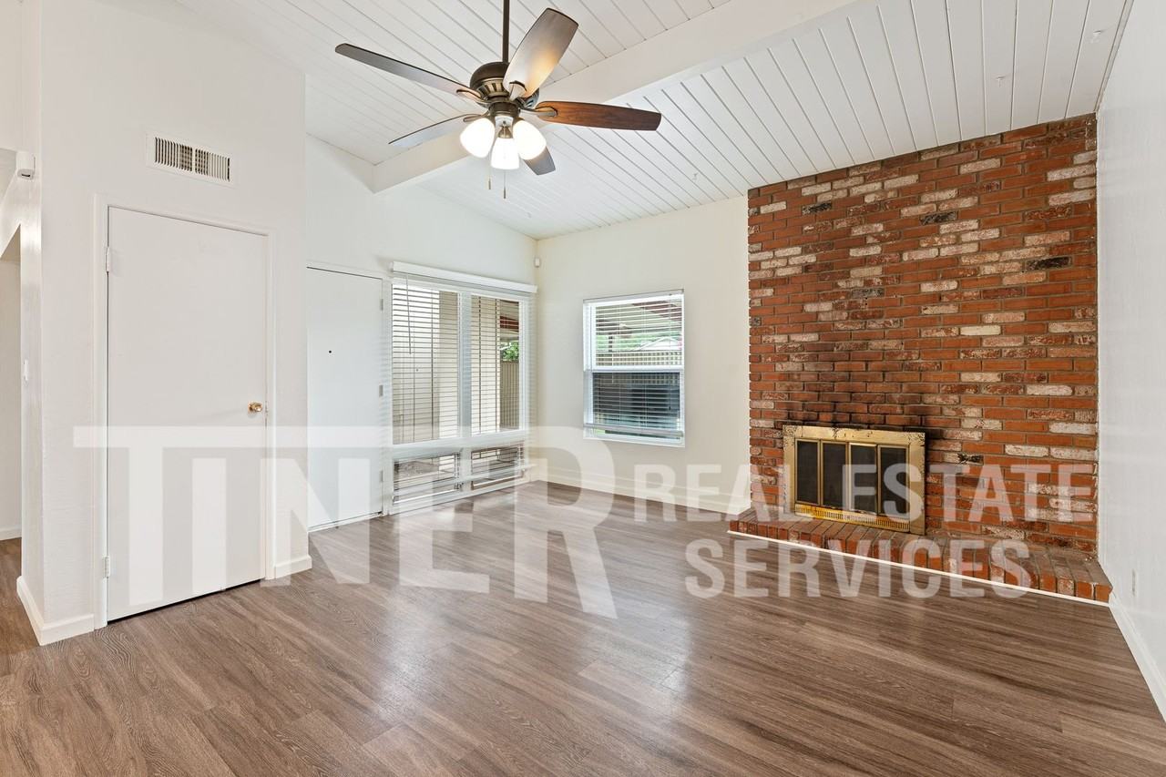 1630 Cindy Cir - Photo 4 of 14