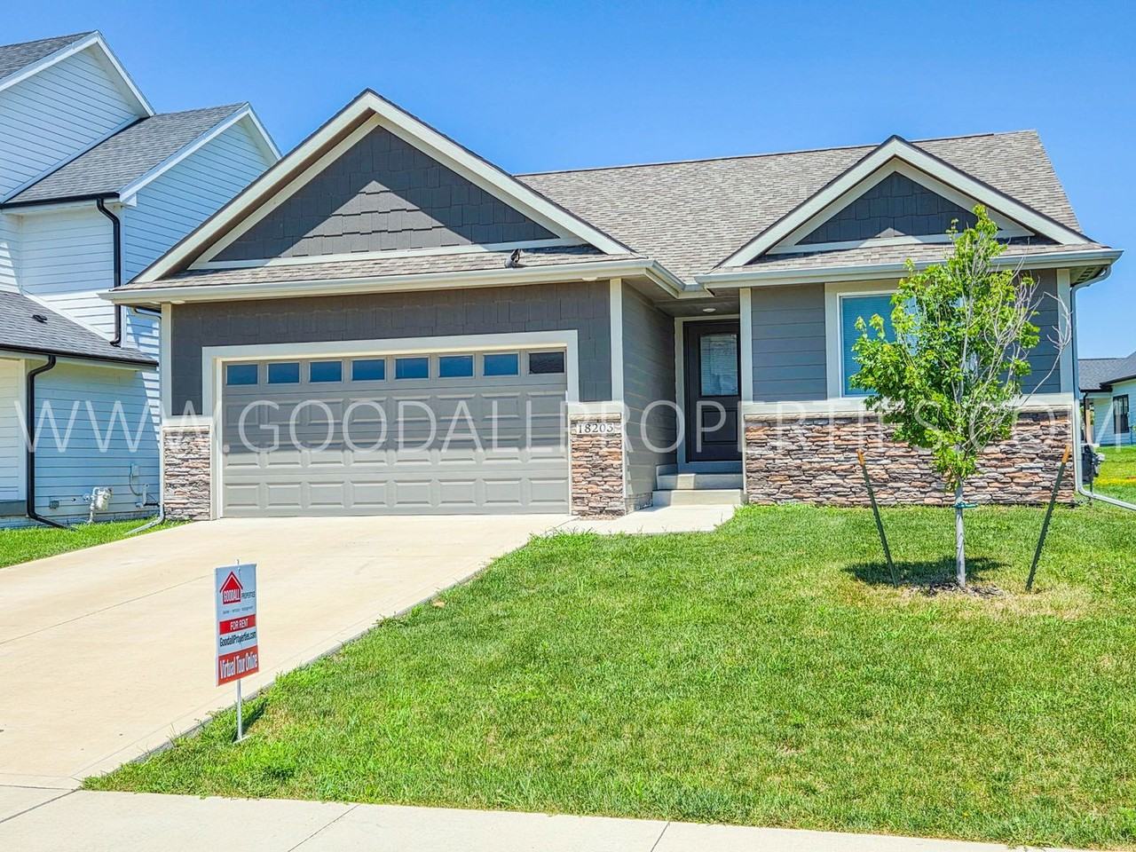 18203 Alpine Dr