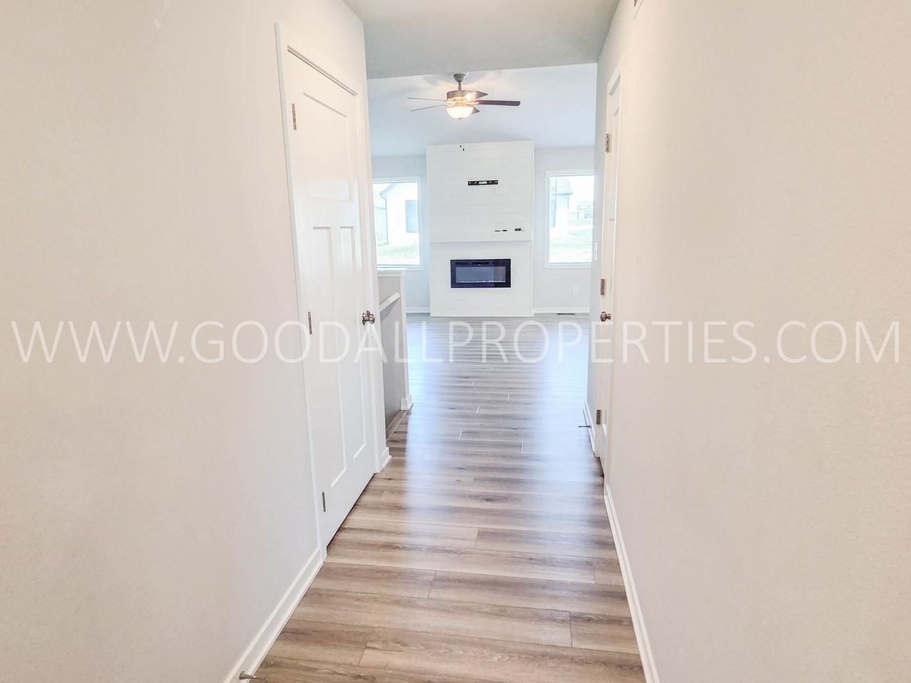 18203 Alpine Dr - Photo 6 of 19
