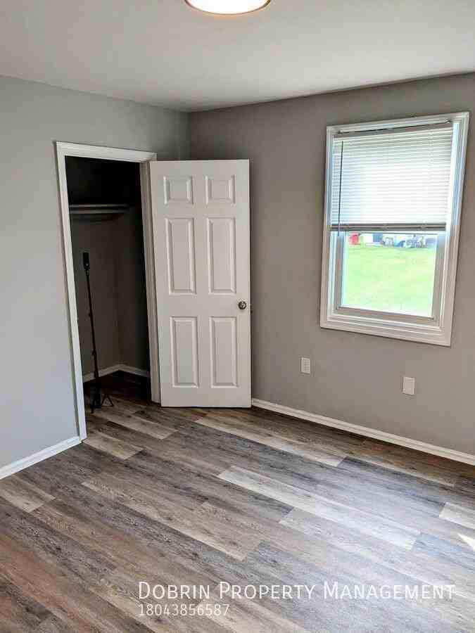 405 W Fritz St - Photo 3 of 13