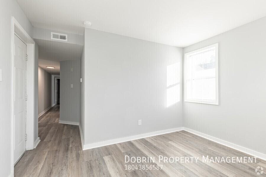1600 Fendall Ave Apt C - Photo 3 of 14