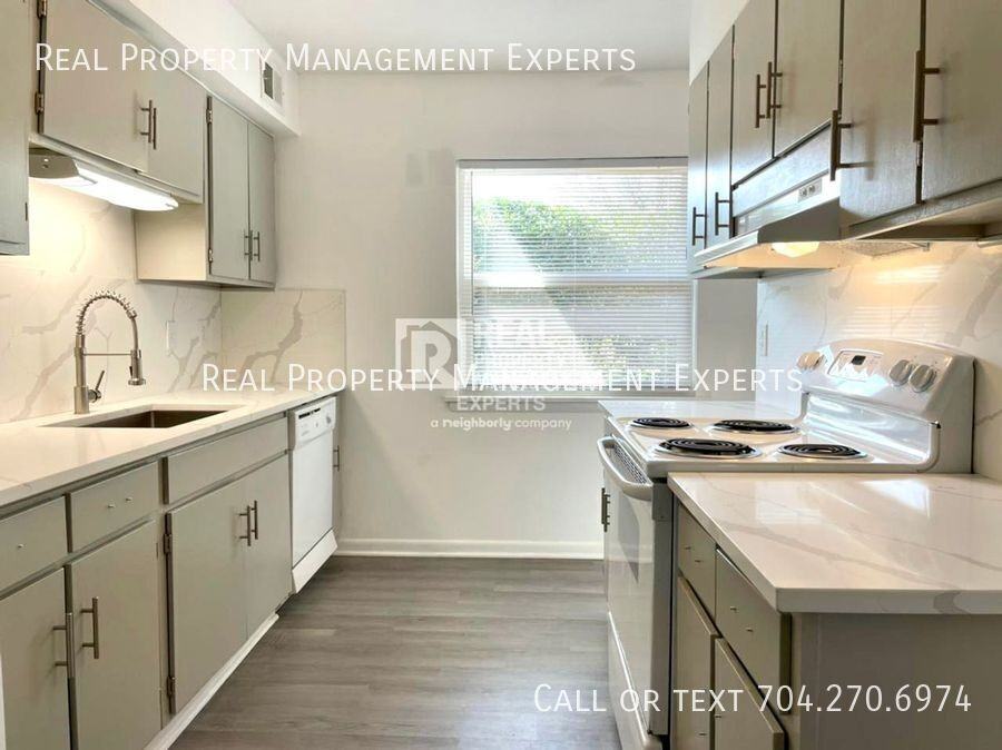9135 Spyglass Pl #D - Photo 2 of 14