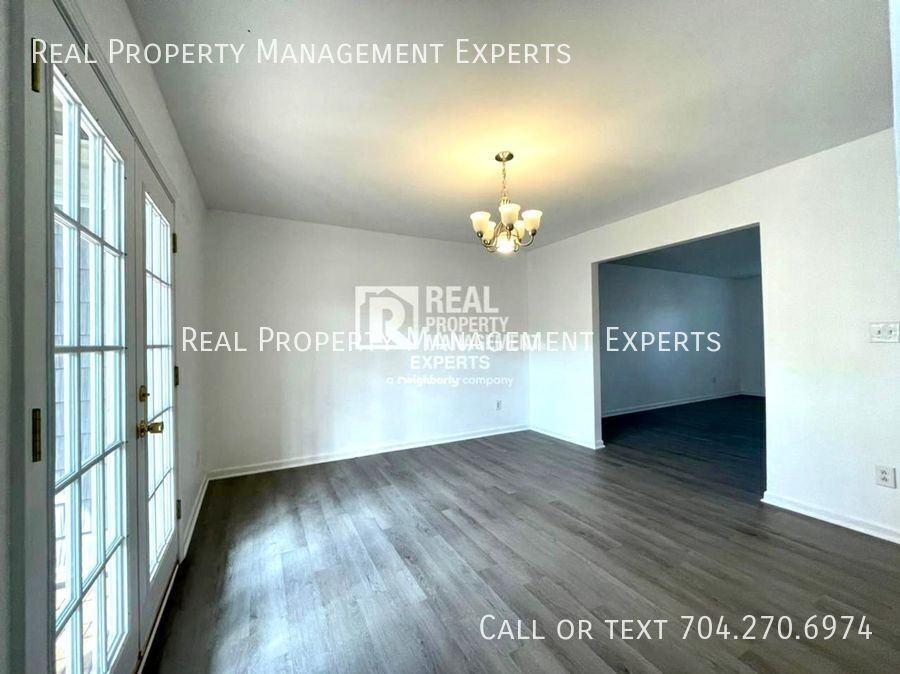 9135 Spyglass Pl #D - Photo 4 of 14
