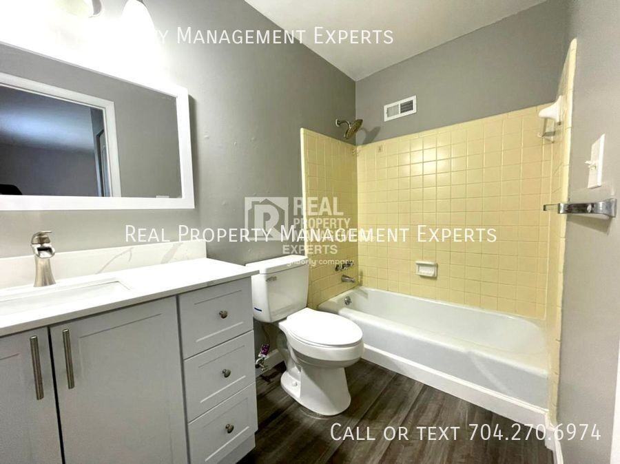 9135 Spyglass Pl #D - Photo 7 of 14