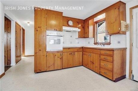 17 Houston St - Photo 4 of 13