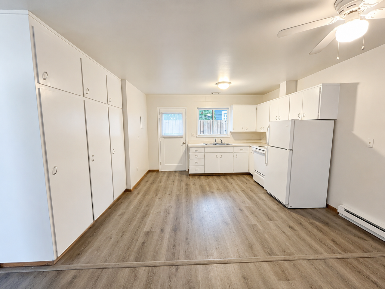 200 Grover Street - Photo 5 of 19