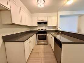 12325 Chandler Blvd - Photo 1 of 1