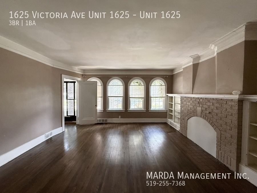 1625 Victoria Ave Unit 1625 #1625 - Photo 3 of 33