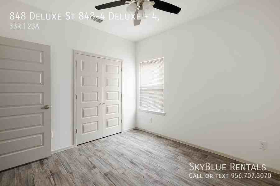 848 Deluxe St #4 - Photo 6 of 16
