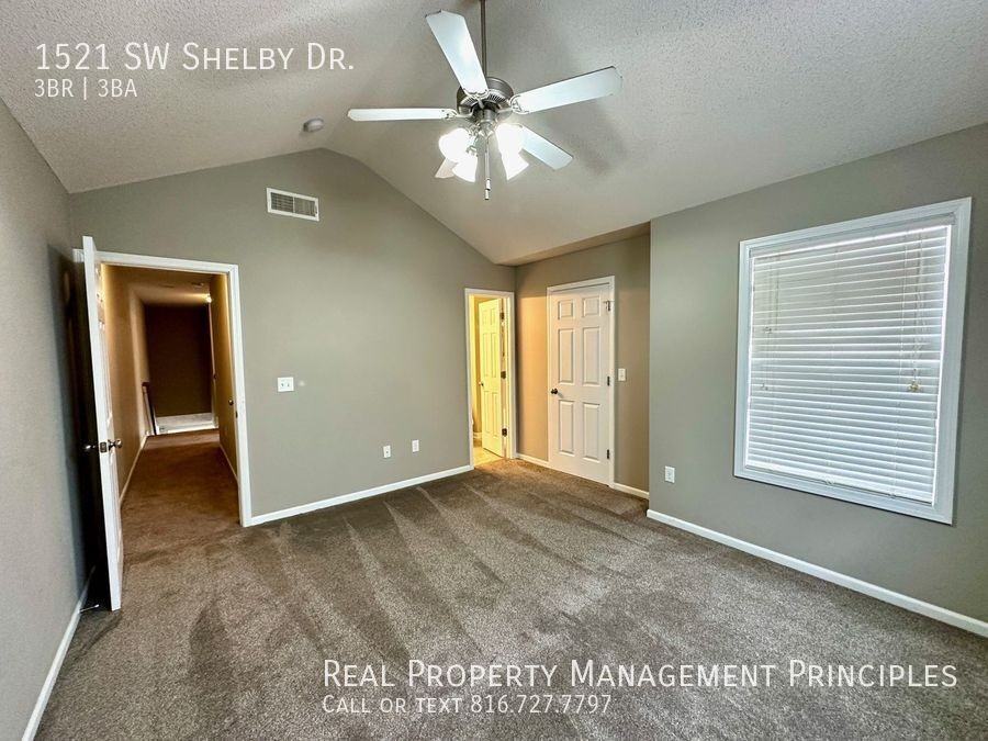 1521 Sw Shelby Dr - Photo 7 of 17