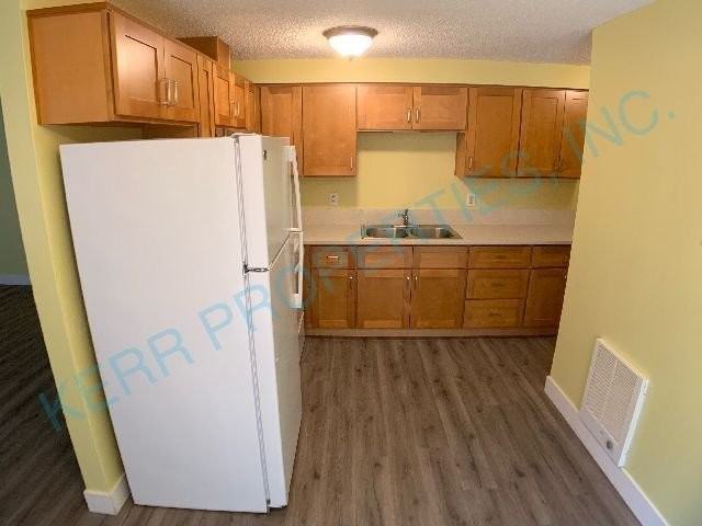 602 Ne Jessup St - Photo 5 of 14