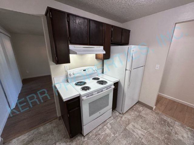 6498 Lowry Dr #2 - Photo 5 of 17