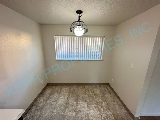 6498 Lowry Dr #2 - Photo 7 of 17