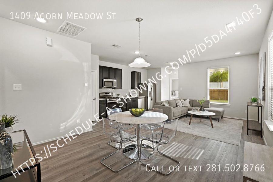 1409 Acorn Meadow St - Photo 5 of 15