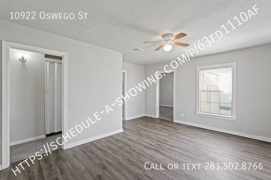 10922 Oswego St - Photo 7 of 11
