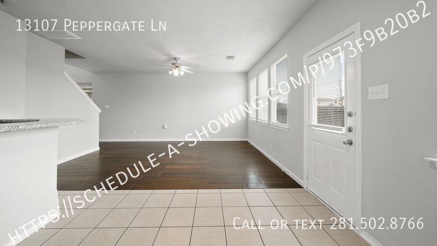 13107 Peppergate Ln - Photo 4 of 14