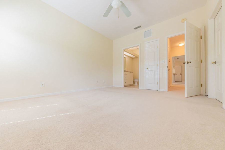 1203 Eagle Pond Dr - Photo 7 of 14