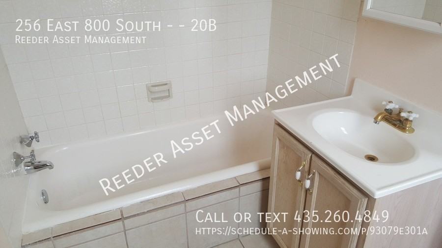 256 E 800 S #20B - Photo 7 of 10