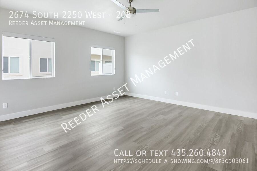 2674 S 2250 W #208 - Photo 3 of 19
