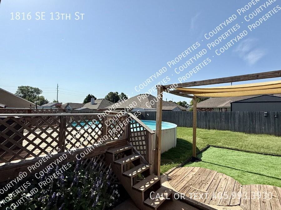 1816 Se 13th St - Photo 6 of 23