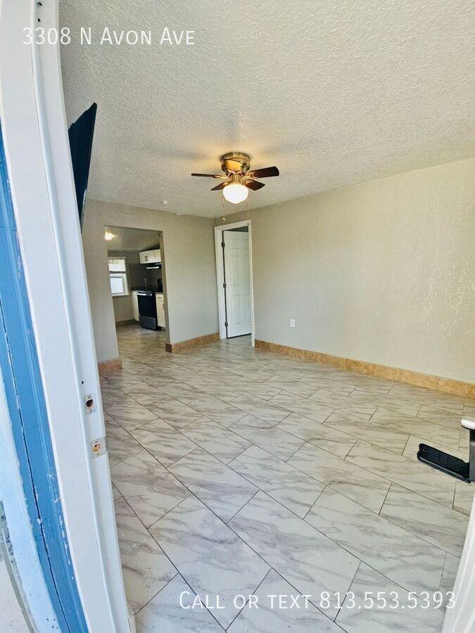 3308 N Avon Ave - Photo 6 of 24