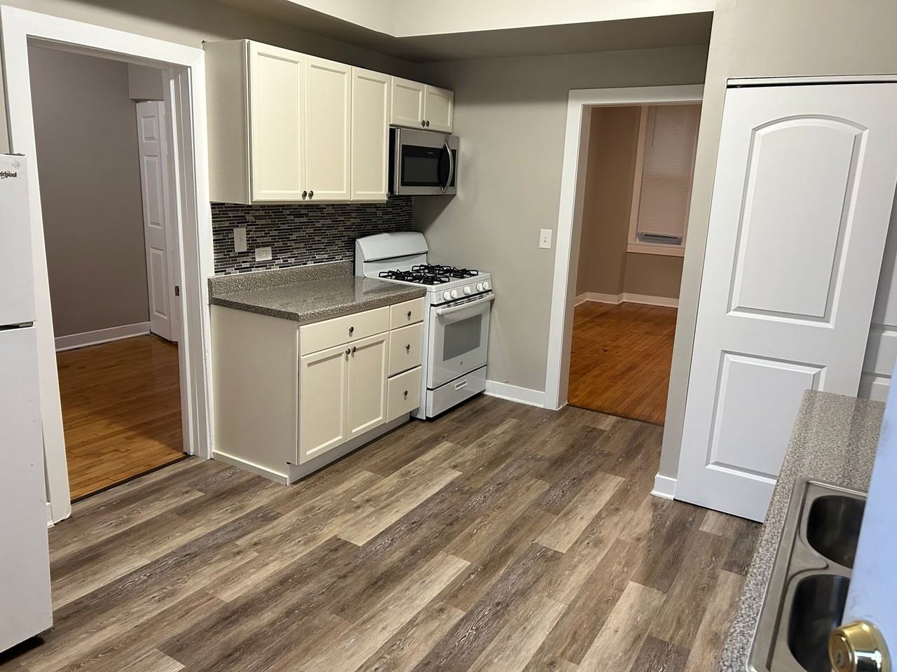 1500 S 48th Ct #3W - Photo 6 of 12