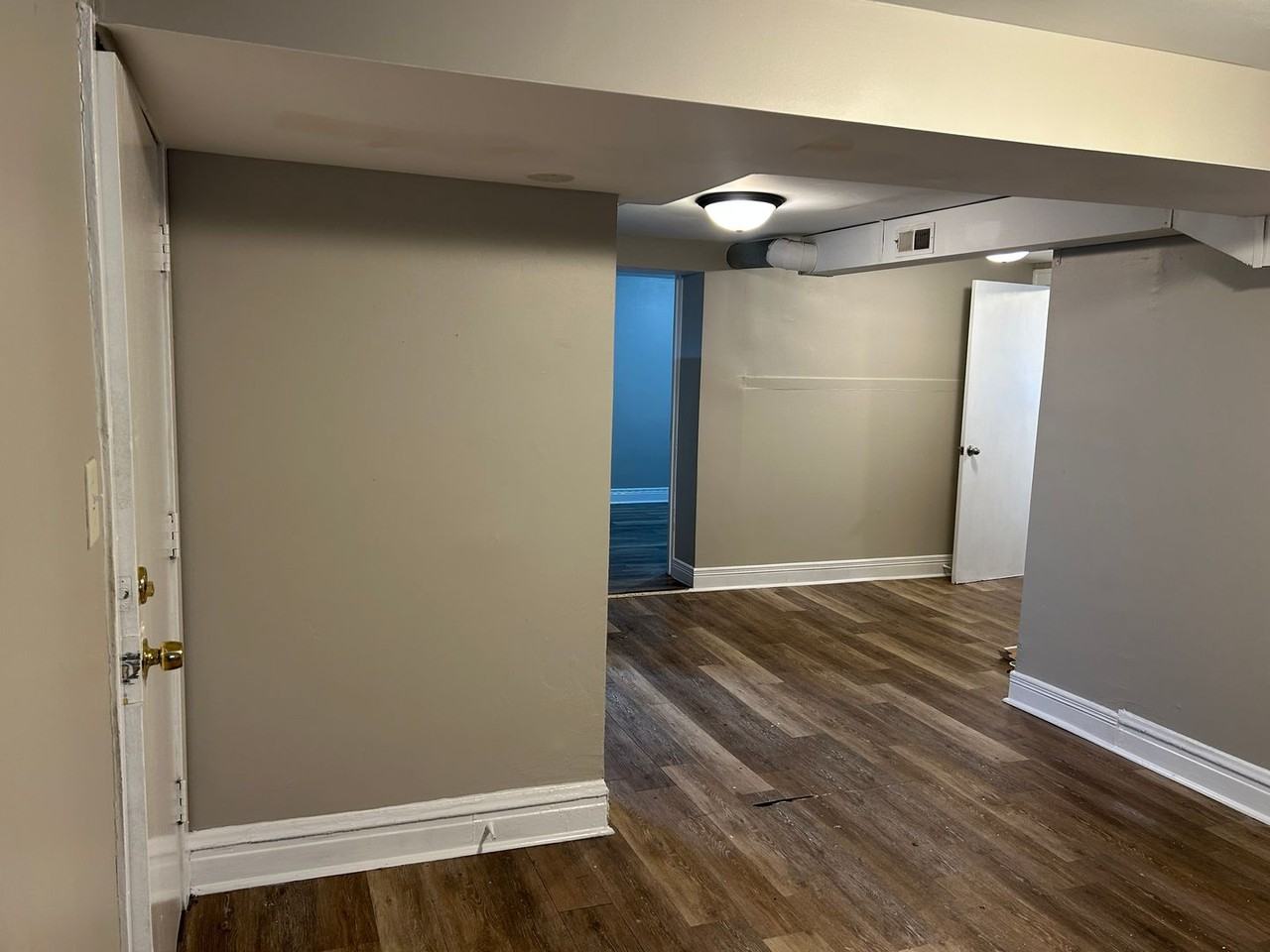 6203 21st St #19 - Photo 2 of 17