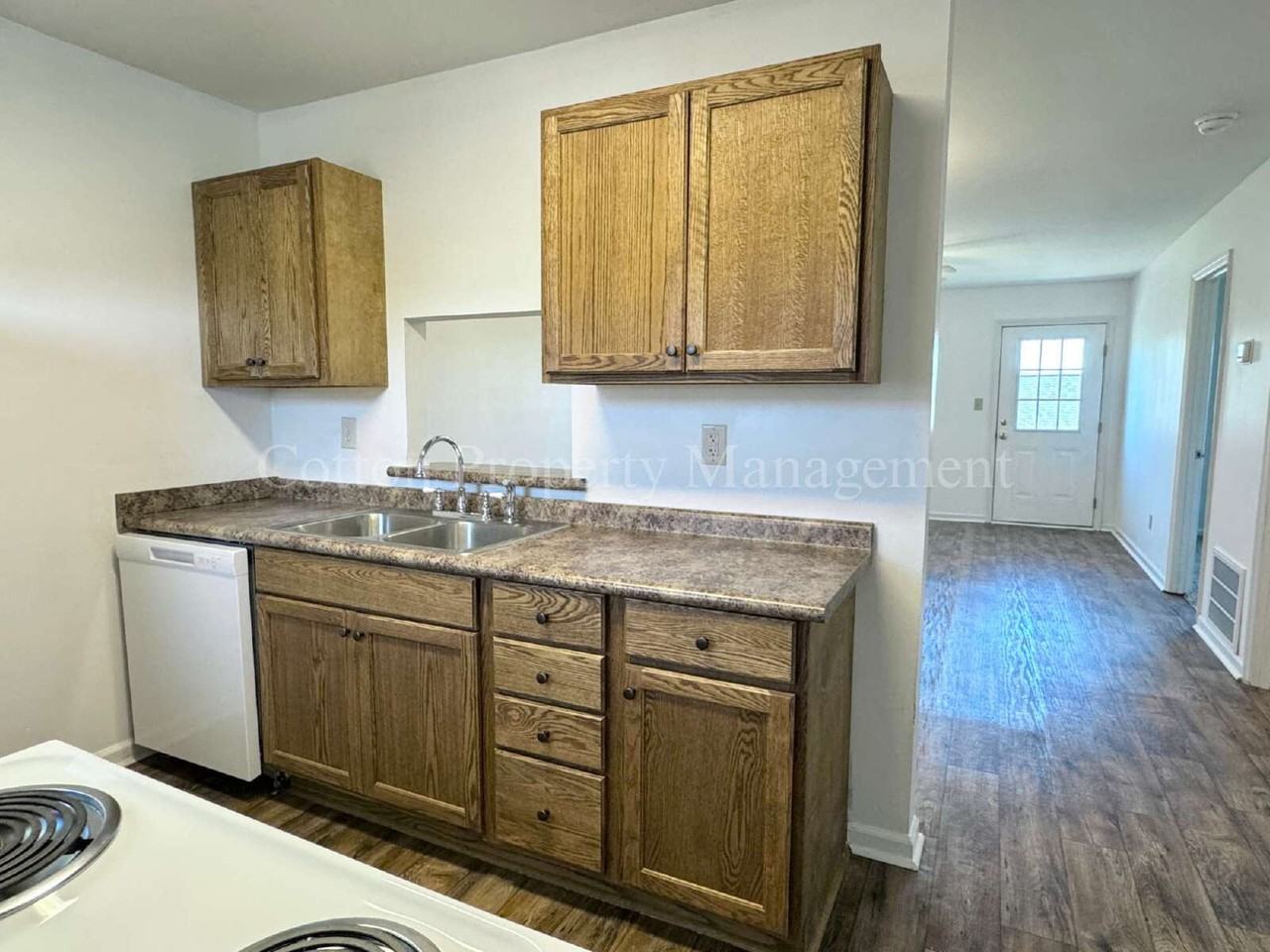 315 S Dudley St #16 - Photo 5 of 23