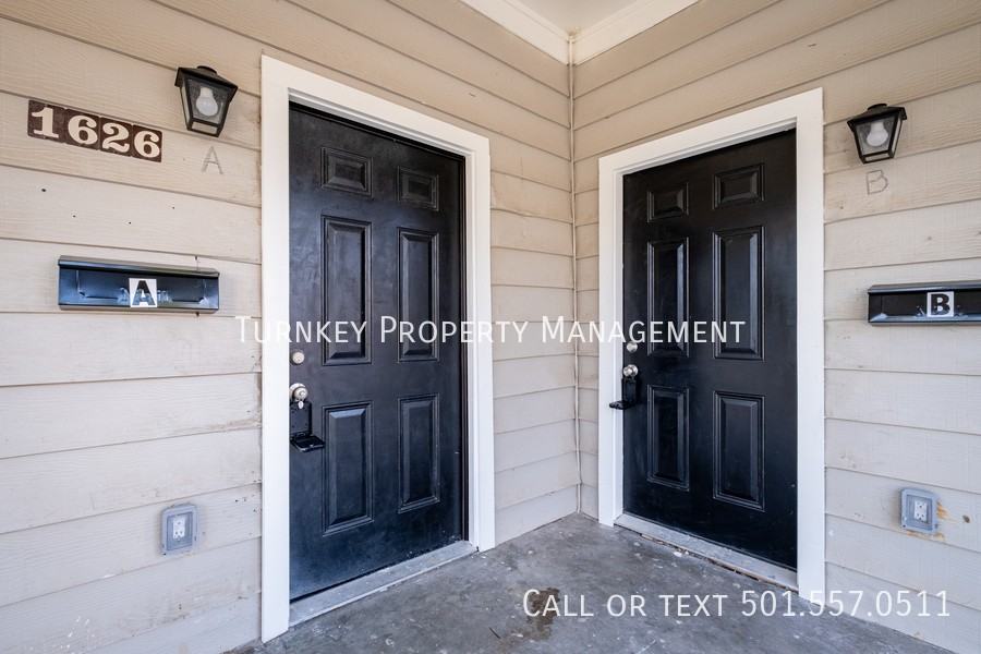 1626 Brown St #A - Photo 6 of 36