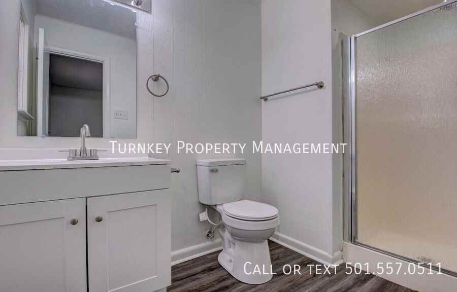 1301 Stafford Rd - Photo 4 of 10