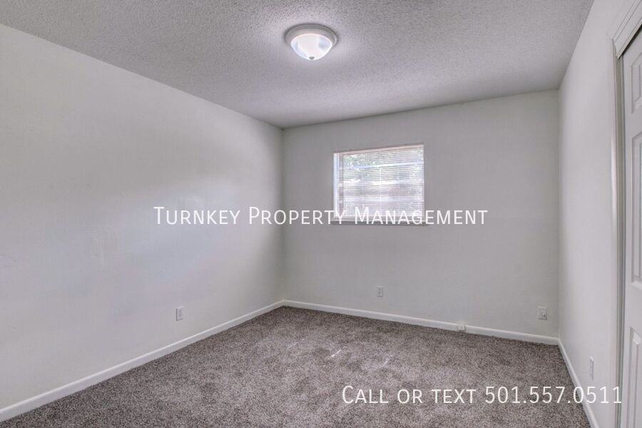 1301 Stafford Rd - Photo 7 of 10
