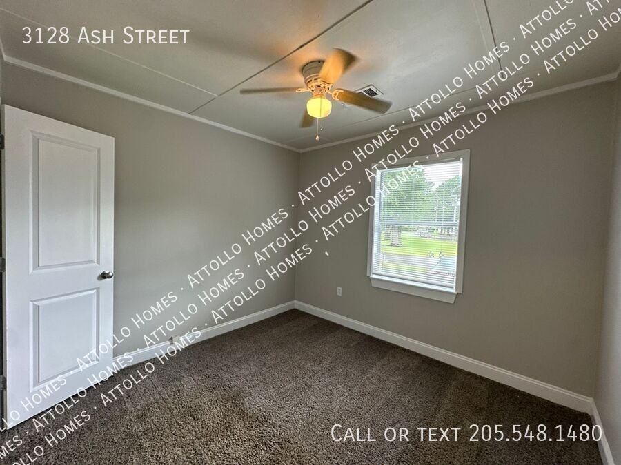 3128 Ash St - Photo 4 of 28