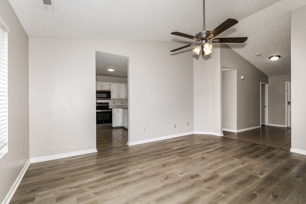 12719 Spurrington Way - Photo 6 of 16