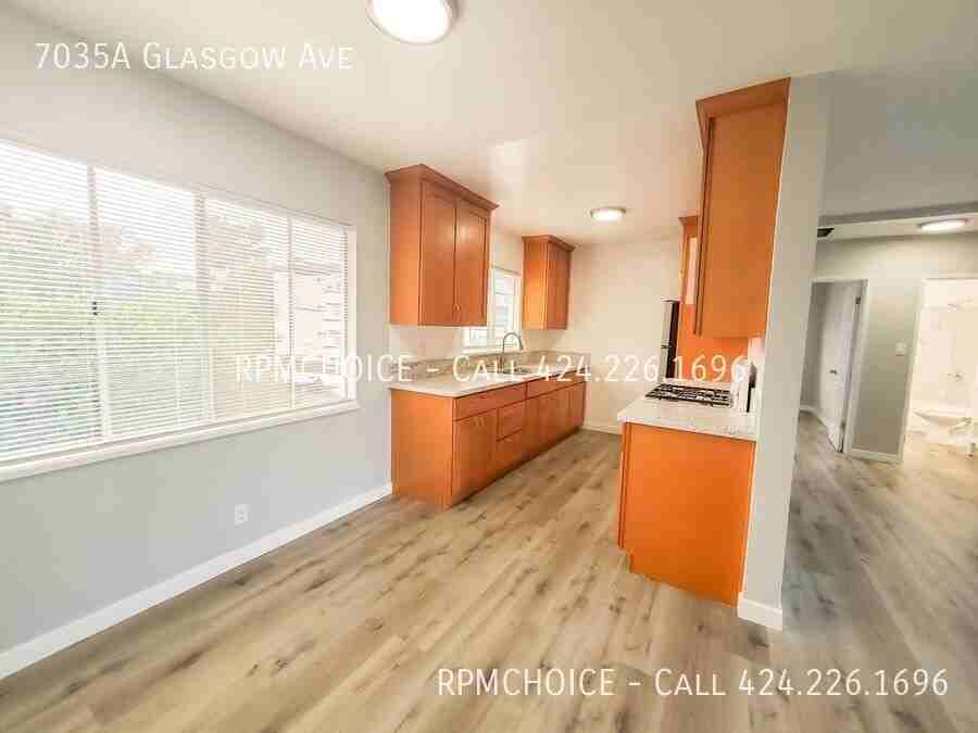 7035A Glasgow Ave - Photo 3 of 16