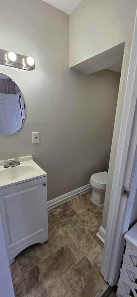 3027 Wylie Ave - Photo 7 of 28
