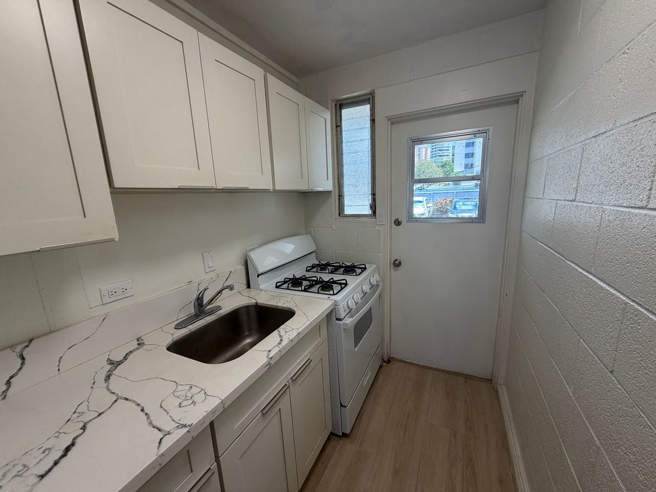 Wilder Terrace - Photo 4 of 19