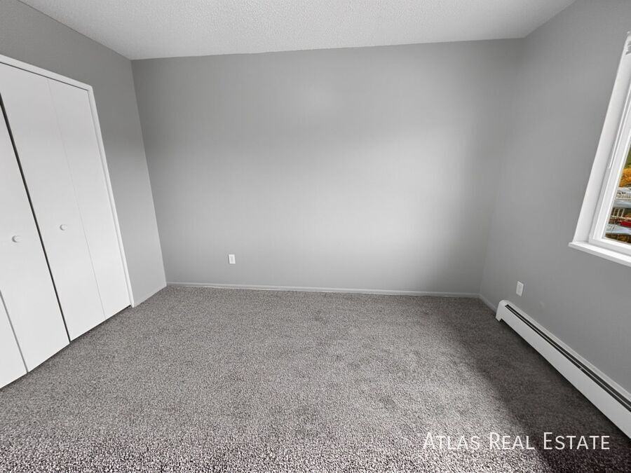 1931 Henderson Ave #8 - Photo 6 of 20