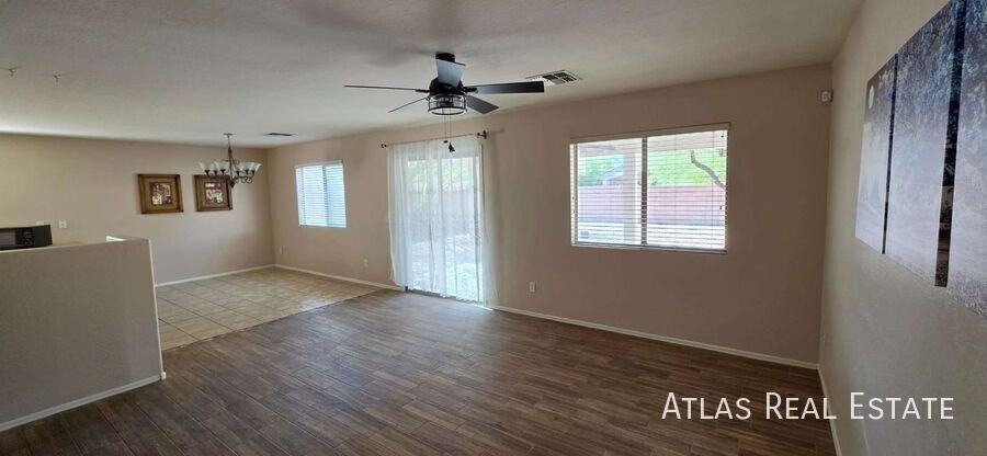 8634 W Cordes Rd - Photo 4 of 19