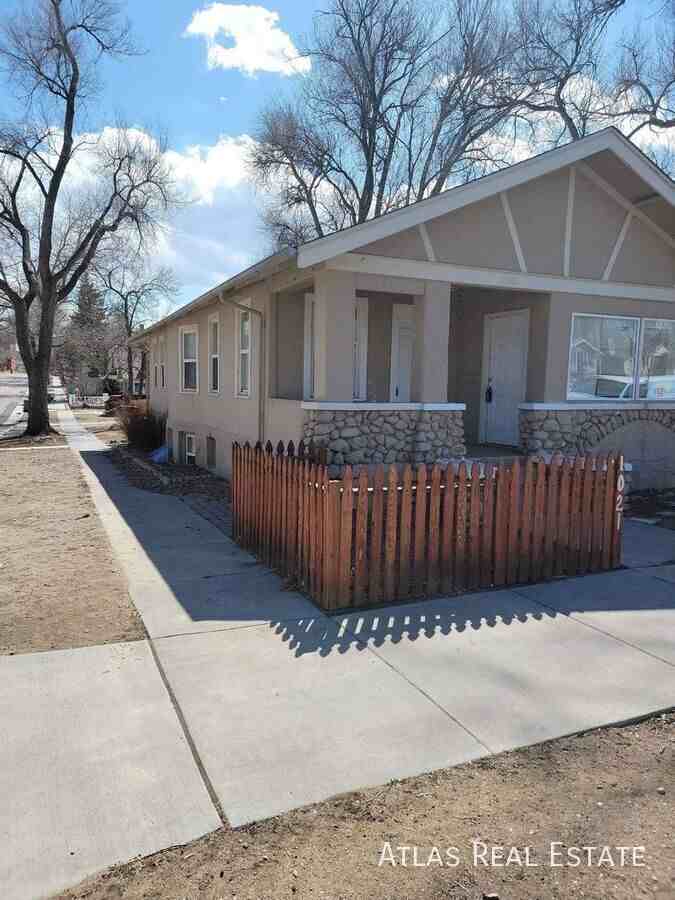 1021 E Platte Ave #3 - Photo 7 of 12