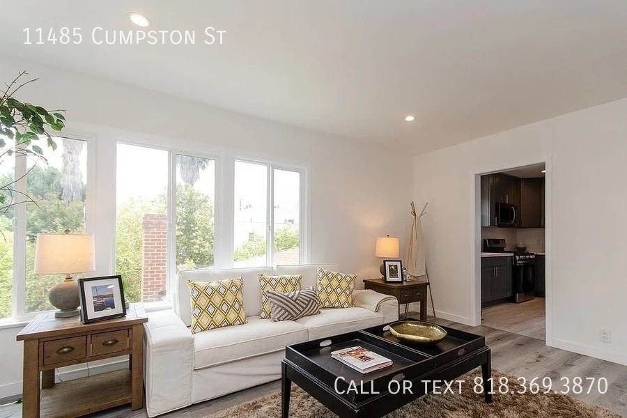 11485 Cumpston St - Photo 5 of 18