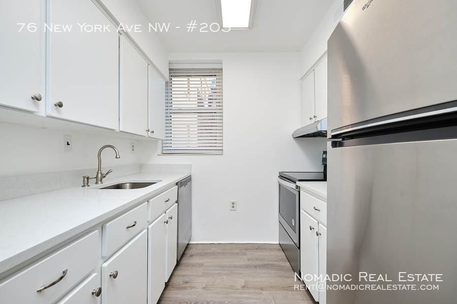 76 New York Ave Nw #203 - Photo 4 of 10